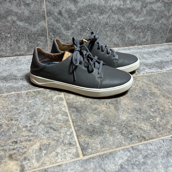 OluKai Wailea Women’s Golf Shoes – Size 7.5 – Stone - Picture 3 of 9